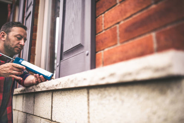 Best Specialized Insulation Services in Englewood, TN